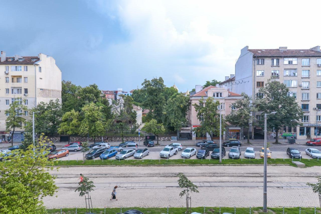 Visit Sofia Macedonia Square Central Apartment By Flat Mаnager Dış mekan fotoğraf